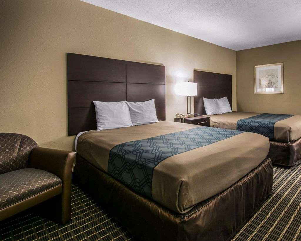 Econo Lodge Defuniak Springs I-10 Номер фото
