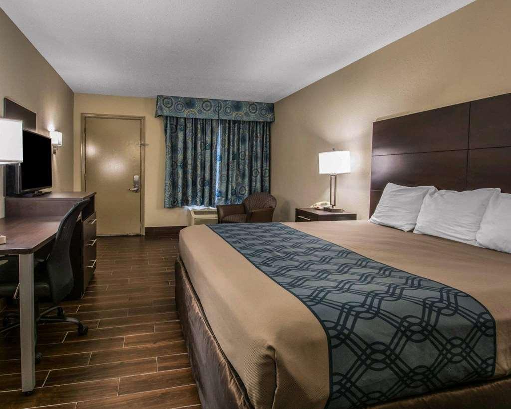 Econo Lodge Defuniak Springs I-10 Номер фото